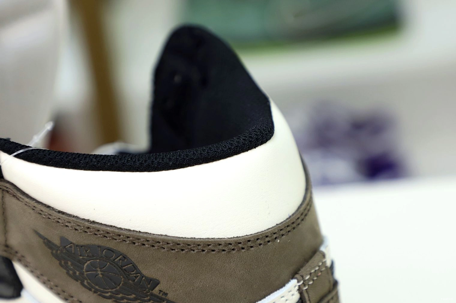 JORDAN RETRO MOCHA' HIGH 1 AIR 'DARK OG 0723